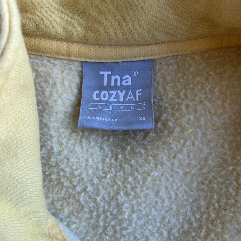 Tna Cheer Sweatshirt - Picture 7 of 9